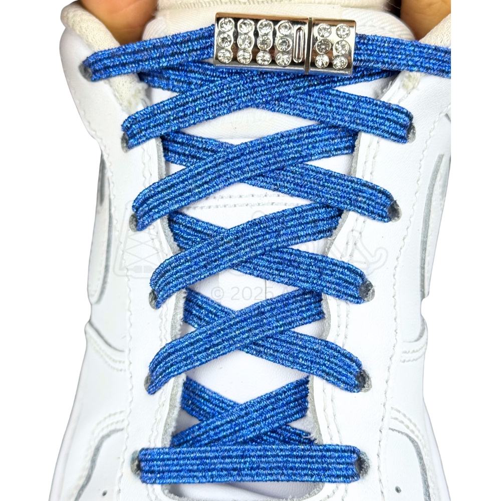 Elastische veters zonder strikken glitter 6mm bling magnetische sluiting blauw met stretch uitgerekt