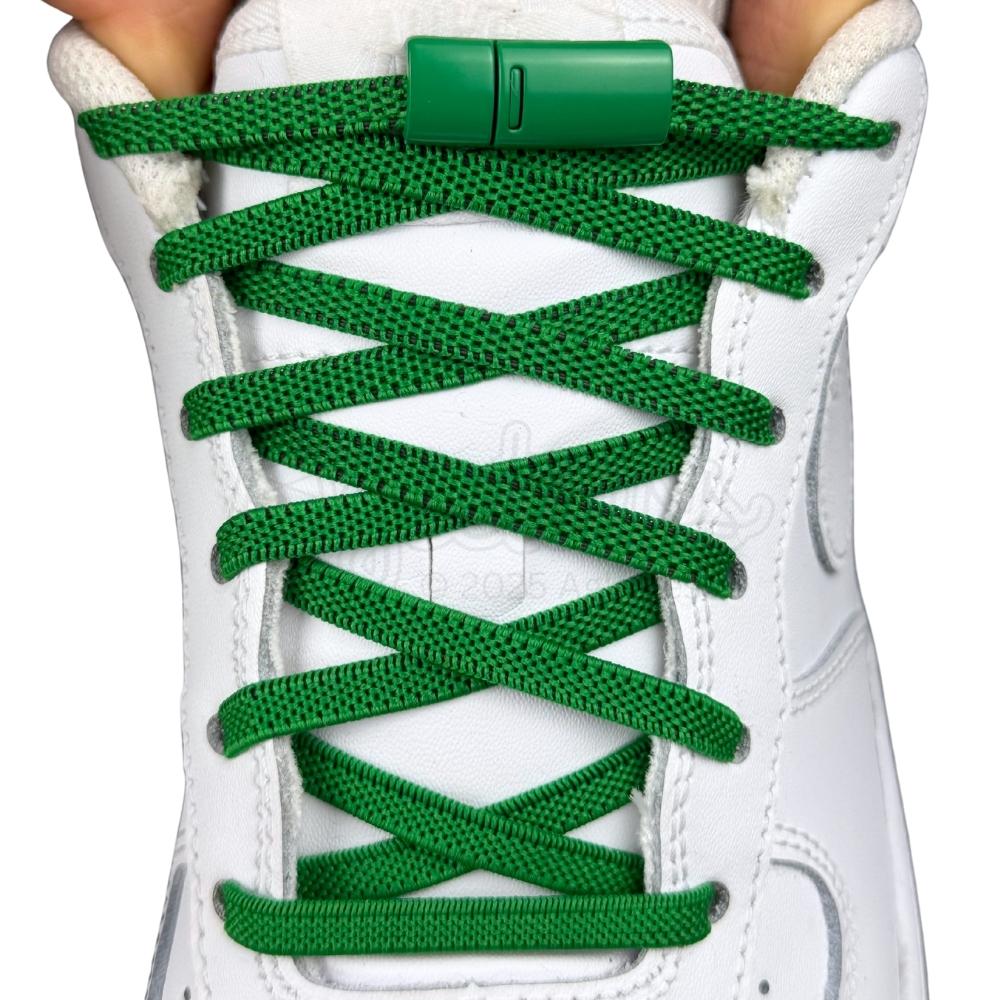 Elastische veters zonder strikken plat 6mm magnetische sluiting groen met stretch uitgerekt