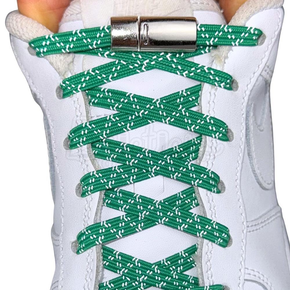 Elastische veters zonder strikken reflecterend 7mm magnetische sluiting groen met stretch uitgerekt