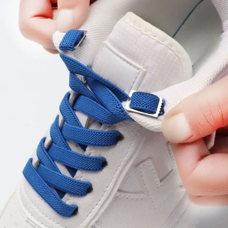 platte elastische veters koningsblauw 9mm met onzichtbare clipjes met stretch