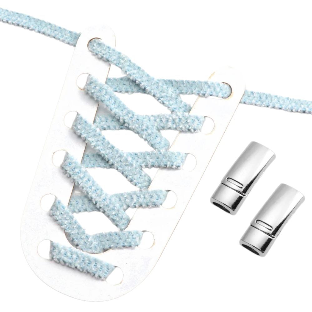 Lichtblauwe fluffy platte elastische veters met magneetsluiting voor een frisse en comfortabele stijl zonder strikken