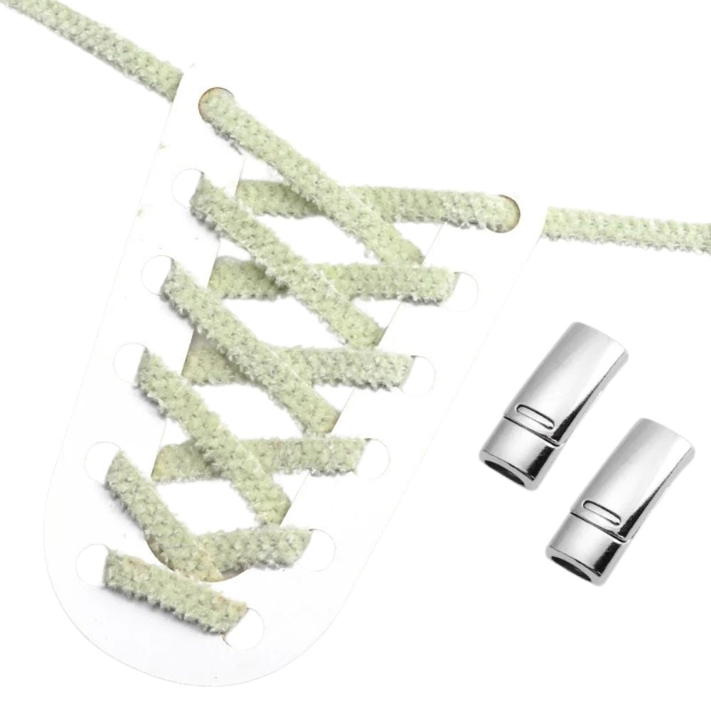 Lichtgroene fluffy platte elastische veters met magneetsluiting voor een unieke en comfortabele stijl zonder strikken