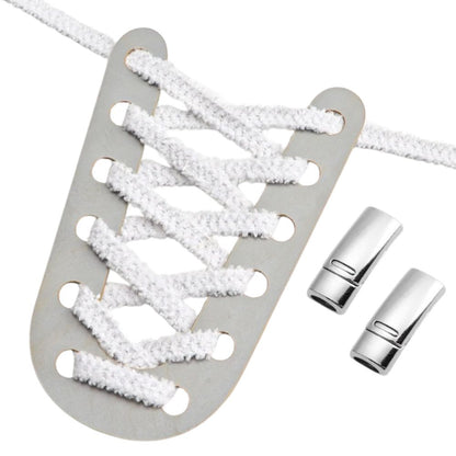 Witte fluffy platte elastische veters met magneetsluiting voor een stijlvolle en gemakkelijke look zonder strikken