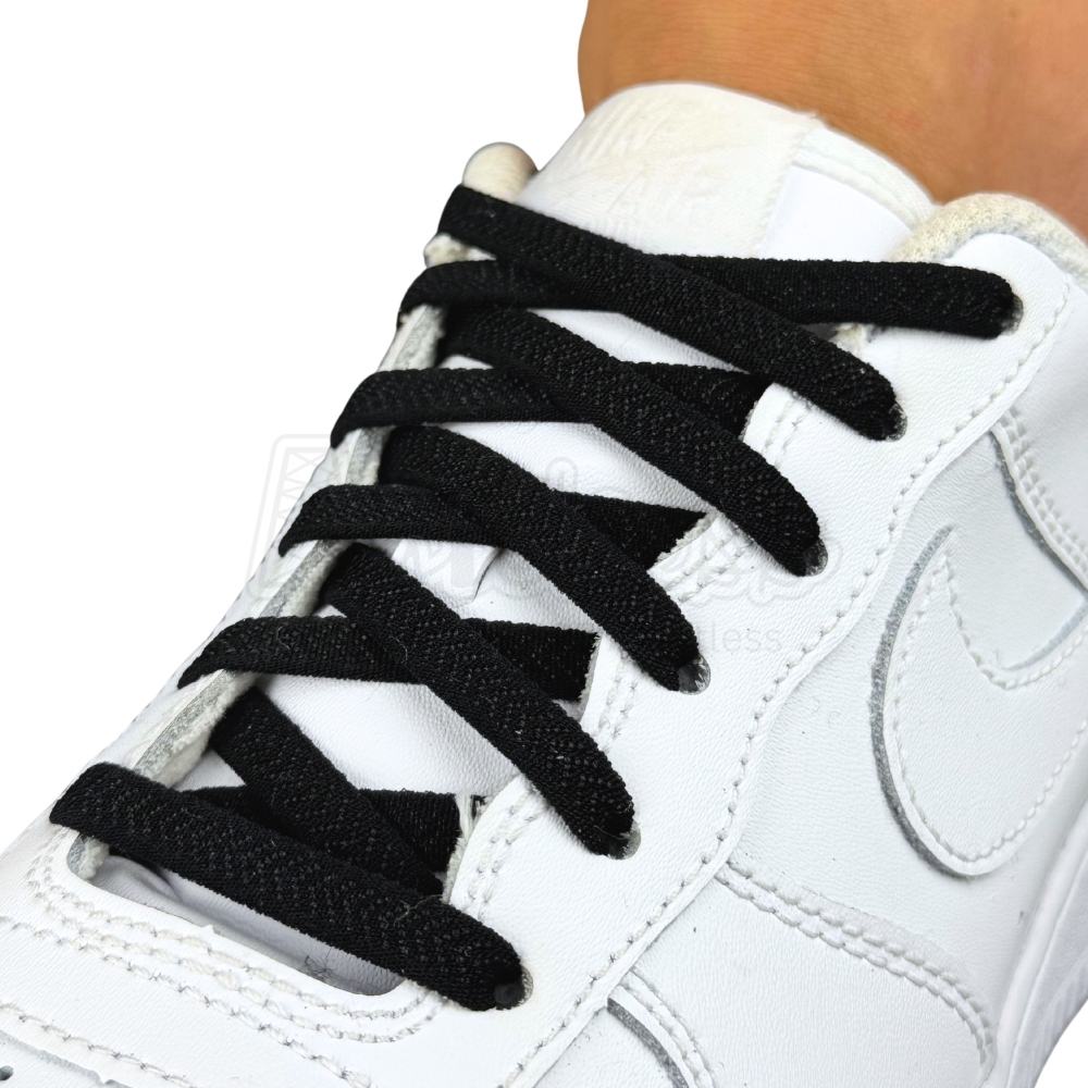 Elastische veters onzichtbaar strikken plat 8mm onzichtbare clipjes zwart geregen in witte Nike Air Force 1