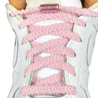 Elastische veters zonder strikken fluffy 7mm capsule sluiting roze met stretch uitgerekt