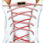 Elastische veters zonder strikken driehoek 3mm capsule sluiting rood wit met stretch uitgerekt