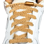 Elastische veters zonder strikken fluffy 7mm capsule sluiting lichtbruin met stretch uitgerekt