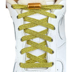 Elastische veters zonder strikken glitter 6mm capsule sluiting goud met stretch uitgerekt