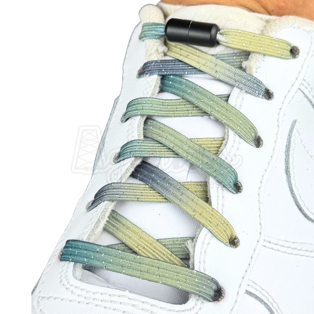 Elastische veters zonder strikken glitter 6mm capsule sluiting stars geregen in witte Nike Air Force 1