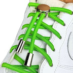 Elastische veters zonder strikken ovaal 4mm luxe lock groen geregen in witte Nike Air Force 1