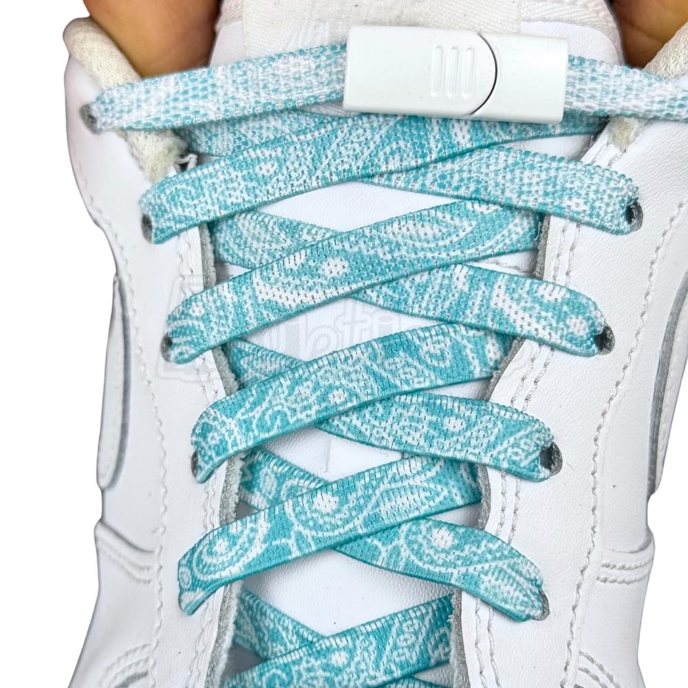 Elastische veters zonder strikken paisley 9mm magnetische sluiting turquoise wit met stretch uitgerekt