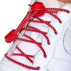 Elastische veters zonder strikken reflecterend 3mm lock sluiting rood geregen in witte Nike Air Force 1