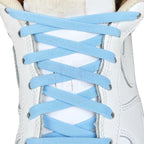 Elastische veters zonder strikken vintage 8mm onzichtbare clipjes lichtblauw met stretch uitgerekt